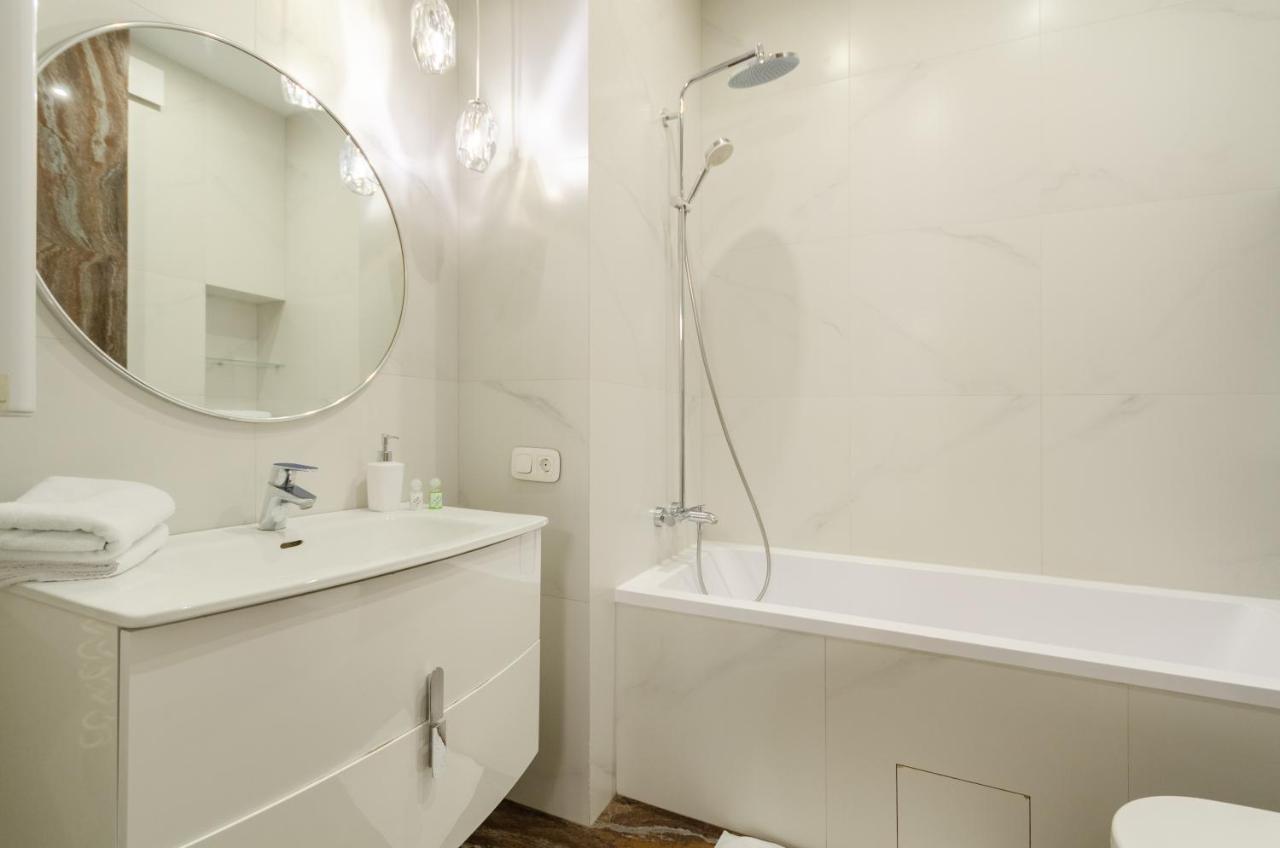 Petrovdom Apartaments 11-212 In Rc Central Park, 7 John Mccain Street Κίεβο Εξωτερικό φωτογραφία